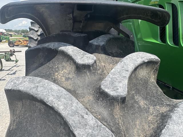 Image of John Deere 6155R equipment image 4