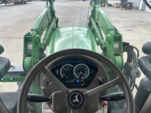 Image of John Deere 6155R equipment image 1