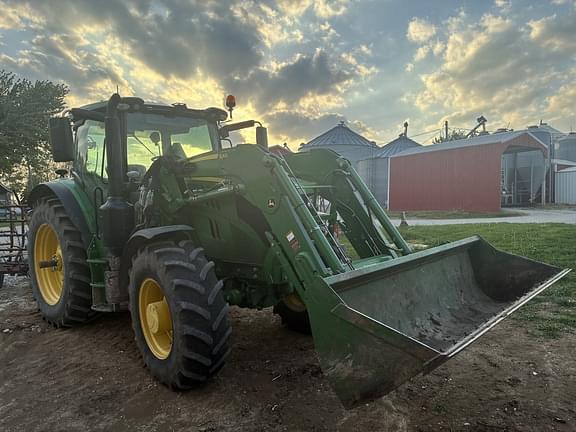 Image of John Deere 6155R equipment image 3