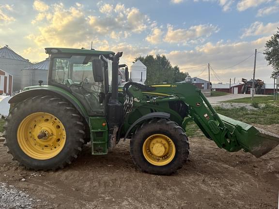 Image of John Deere 6155R equipment image 4