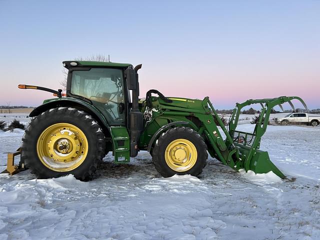 Image of John Deere 6155R equipment image 4