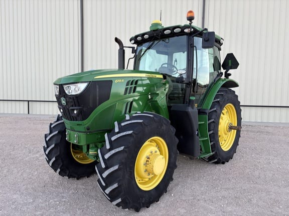 2020 John Deere 6155R Equipment Image0