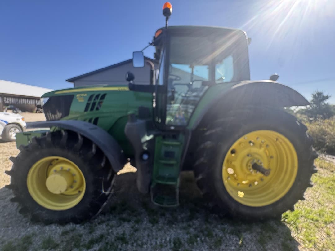 Image of John Deere 6175M Primary image