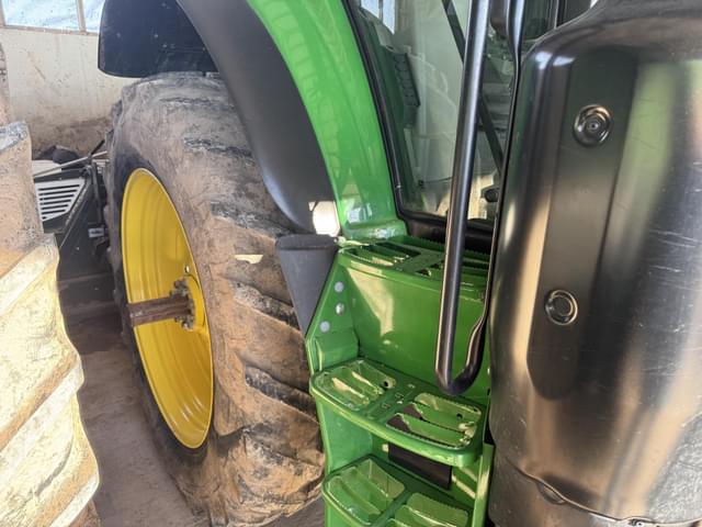 Image of John Deere 6175M equipment image 3