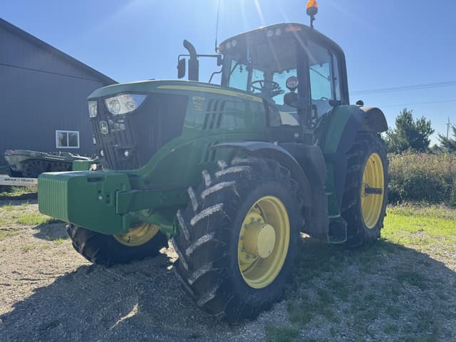 Image of John Deere 6175M equipment image 1