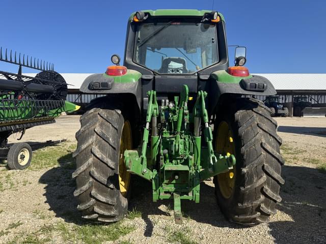Image of John Deere 6175M equipment image 4