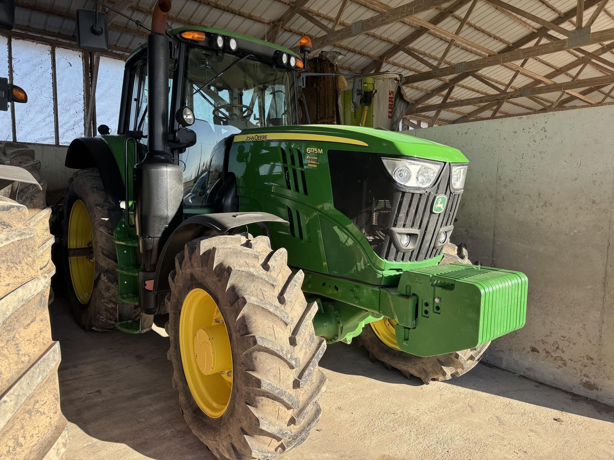 2020 John Deere 6175M Equipment Image0