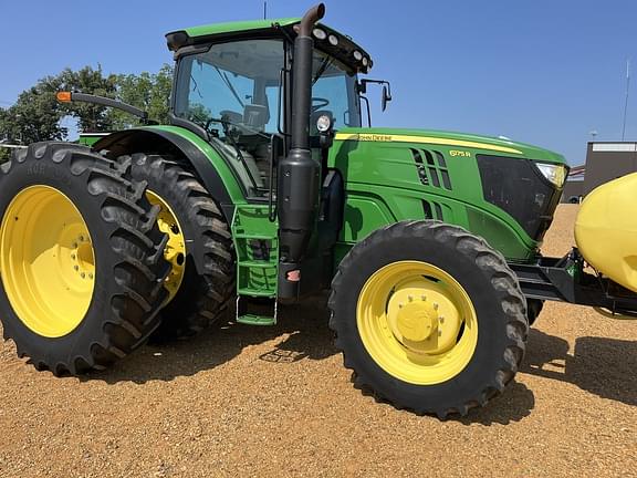 Image of John Deere 6175R equipment image 2