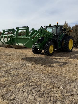 2020 John Deere 6175R Equipment Image0