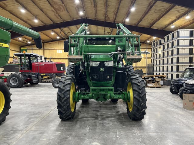 Image of John Deere 6175R equipment image 1