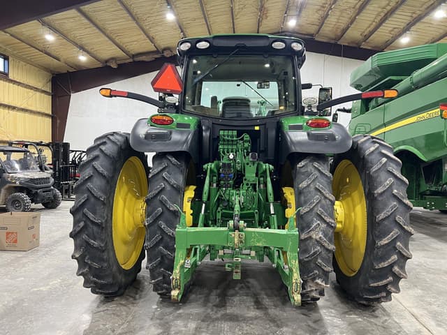 Image of John Deere 6175R equipment image 4