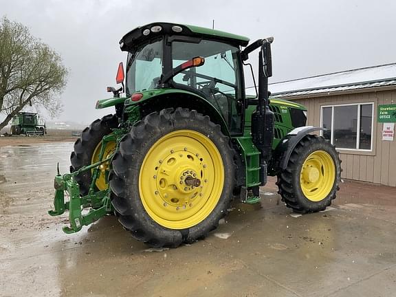Image of John Deere 6215R equipment image 2