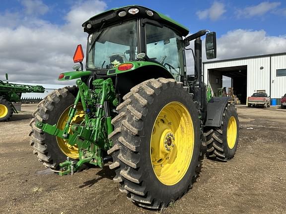 Image of John Deere 6215R equipment image 3