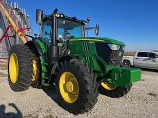 Main image John Deere 6215R 1