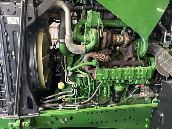Image of John Deere 6230R equipment image 4