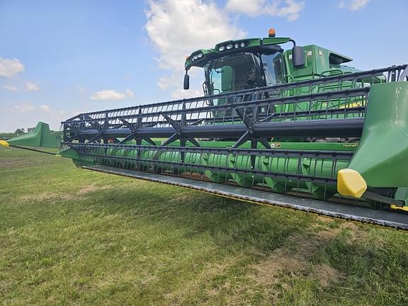 Image of John Deere 625F equipment image 1