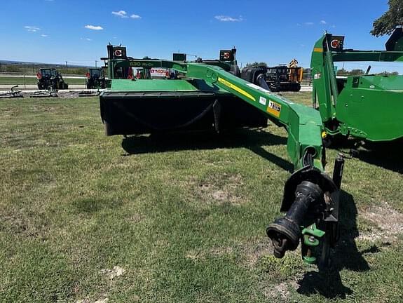 Image of John Deere 630 equipment image 2