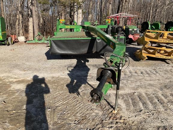 Image of John Deere 630 equipment image 1