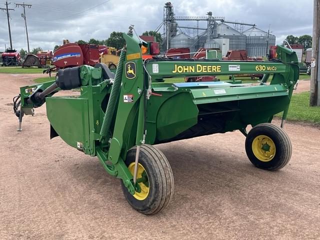 Image of John Deere 630 MoCo equipment image 3