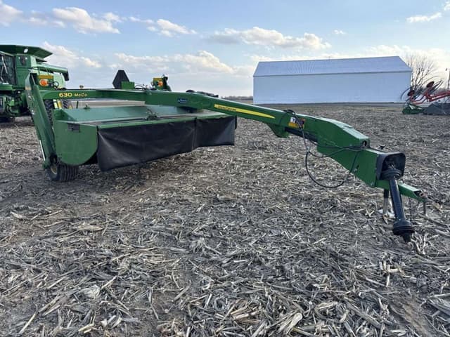 Image of John Deere 630 MoCo equipment image 1