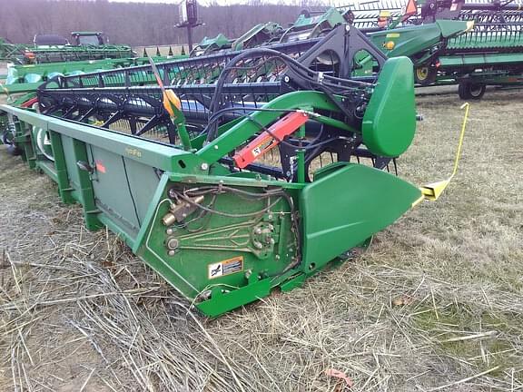 Image of John Deere 630F equipment image 2