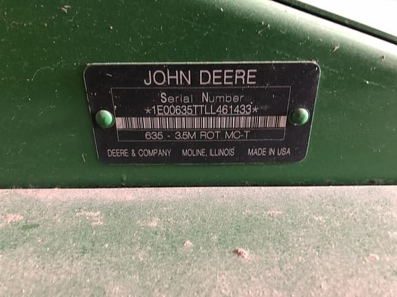 Image of John Deere 635 equipment image 1