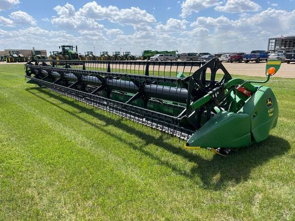 2020 John Deere 635F Equipment Image0