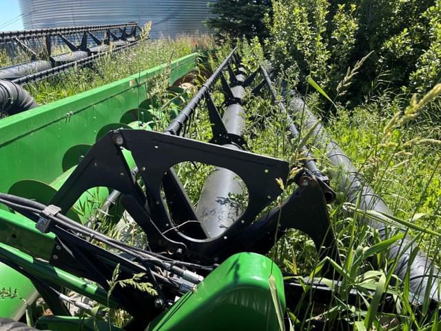 Image of John Deere 635F equipment image 2