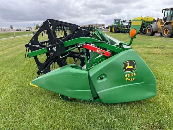 Image of John Deere 635F equipment image 1