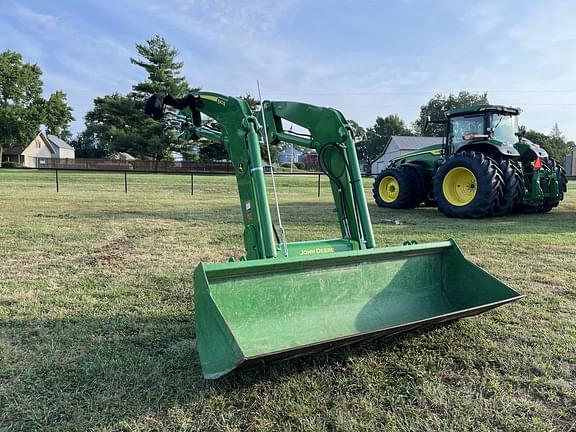 Image of John Deere 640R equipment image 4