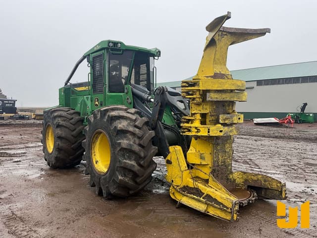 Image of John Deere 643L-II equipment image 2