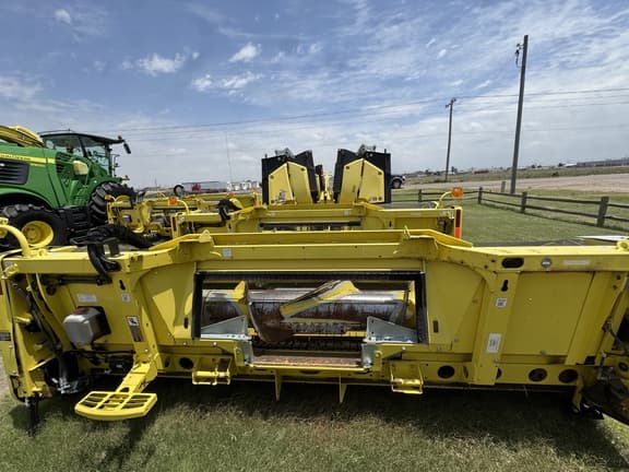 Image of John Deere 649 equipment image 4
