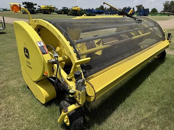 Image of John Deere 649 equipment image 2