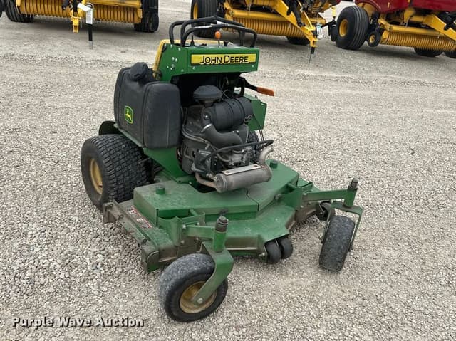 Image of John Deere 652E equipment image 3