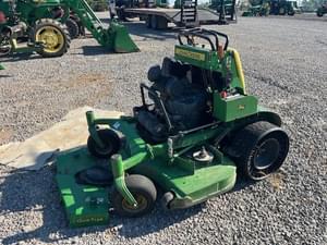 2020 John Deere 652R Image