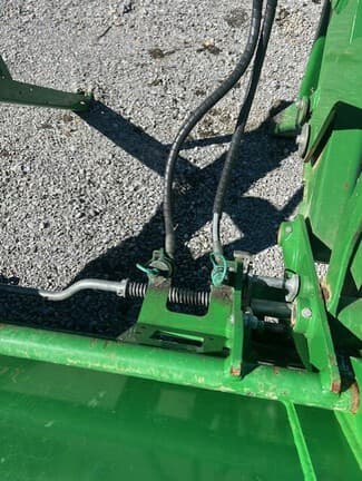 Image of John Deere 660R equipment image 4