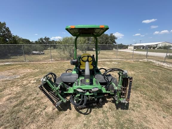 Image of John Deere 6700A equipment image 3
