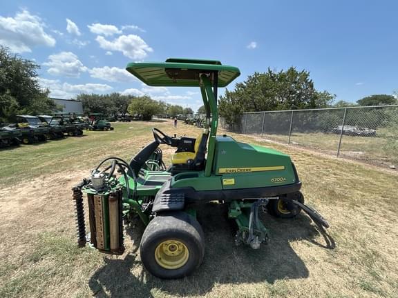 Image of John Deere 6700A equipment image 2