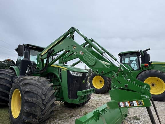 Image of John Deere 700M Primary image