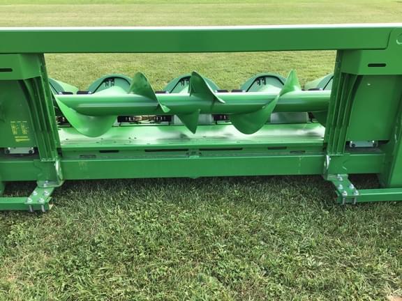 Image of John Deere 706C equipment image 4