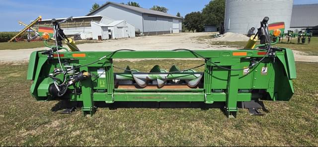 Image of John Deere 706C equipment image 4