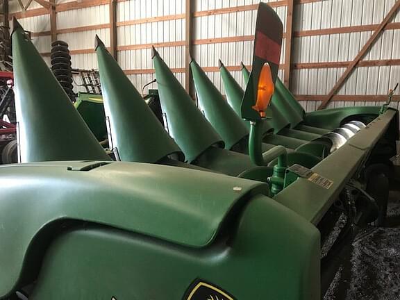 Image of John Deere 708C equipment image 3