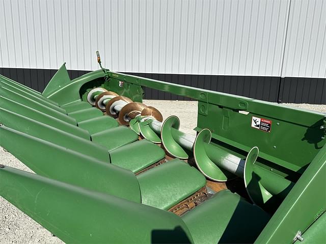 Image of John Deere 708C equipment image 4