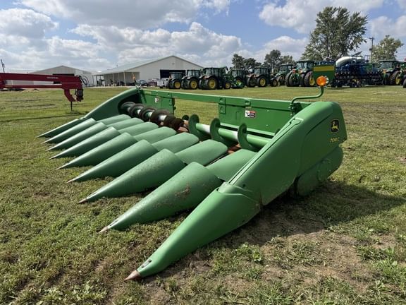 2020 John Deere 708C Equipment Image0