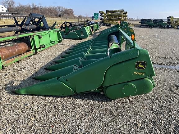 Image of John Deere 708C equipment image 2