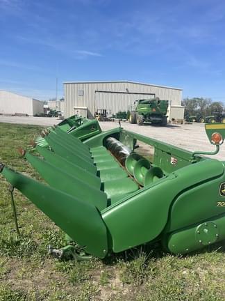 Image of John Deere 708C Primary image