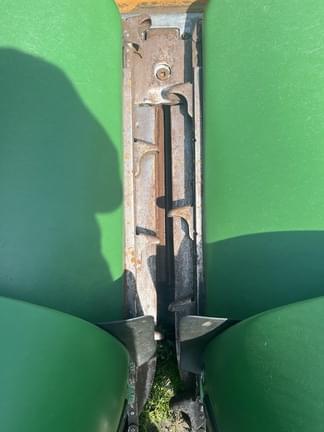 Image of John Deere 708C equipment image 4