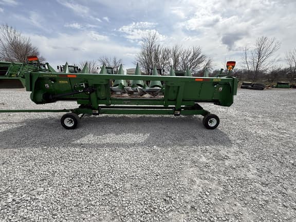 Image of John Deere 708C equipment image 3