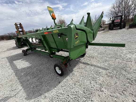 Image of John Deere 708C equipment image 2