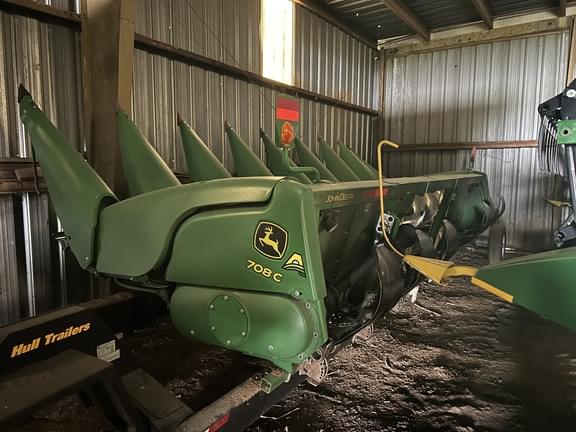 Image of John Deere 708C equipment image 2